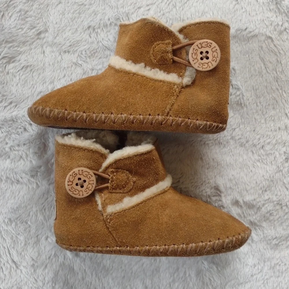 UGG Infant Lemmy II Bootie Chestnut Suede Size 2/3